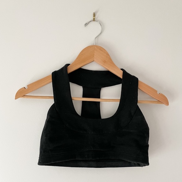 lululemon athletica // Scoop Neck Bra in Black - Picture 1 of 2